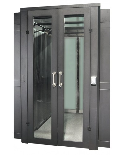 Дверь коридора распашная 1200 мм для шкафов LANMASTER DCS 42U, стекло, без замка LANMASTER LAN-DC-HDRM-42Ux12 в Благовещенске Аксессуары для стоек и шкафов Pintop.ru