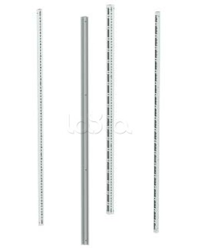 Стойки вертикальные 2000 мм, без доп. креплений (4 шт/уп) DKC R5KMN20 в Благовещенске Аксессуары для стоек и шкафов Pintop.ru