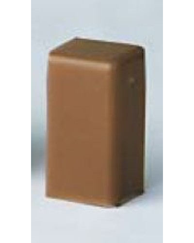 Заглушка LM 25x17, коричневая DKC (00578B) в Благовещенске Аксессуары для кабель-канала Pintop.ru