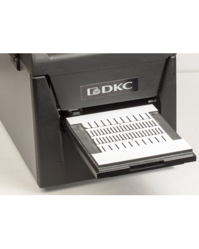 Адаптер. Жесткие маркировочные теги для трубчатых держателей. Длинна 23 мм DKC PLT09 в Благовещенске Аксессуары для стоек и шкафов Pintop.ru