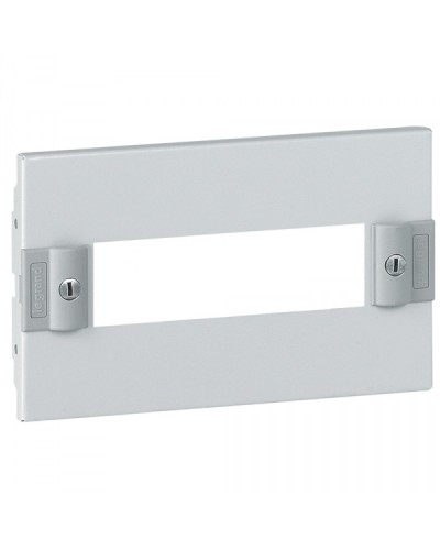 Панель лицевая Legrand 020307 в Благовещенске Аксессуары для стоек и шкафов Pintop.ru