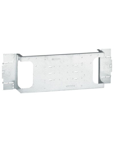 Пластина монтажная Legrand 020617 в Благовещенске Аксессуары для стоек и шкафов Pintop.ru