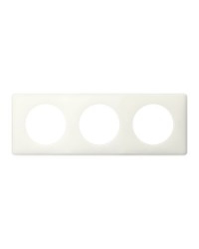 Рамка Legrand 066633 в Благовещенске Аксессуары для стоек и шкафов Pintop.ru