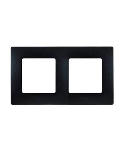 Рамка Legrand 672582 в Благовещенске Аксессуары для кабель-канала Pintop.ru